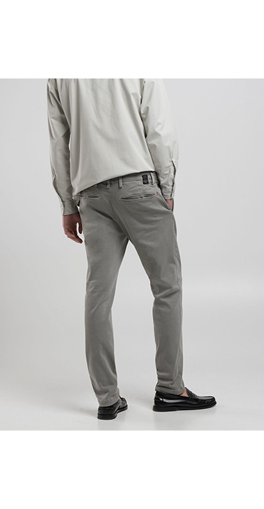 レギュラースリムBENNI Hyperflex Color スーパーストレッチチノパンツ